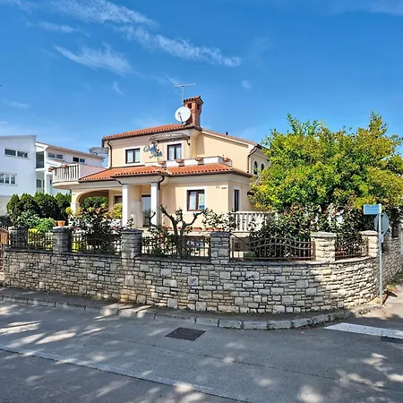 Apartman Teuta-2 By Interhome Umag