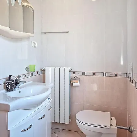 Apartman Teuta-2 By Interhome Umag